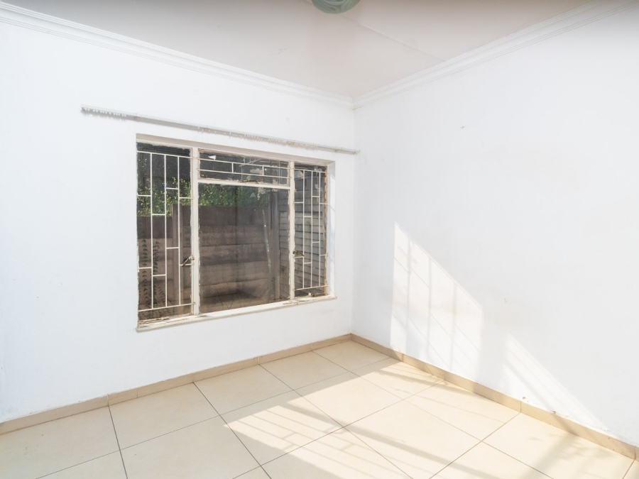4 Bedroom Property for Sale in Ifafi North West